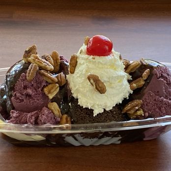 Graeter's Ice Cream - The 1870 Tower!! Yummmy - Ice Cream & Frozen Yogurt Near Me - Gahanna, Ohio Graeter's Ice Cream - The 1870 Tower!! Yummmy - Ice Cream & Frozen Yogurt Near Me - Gahanna, Ohio