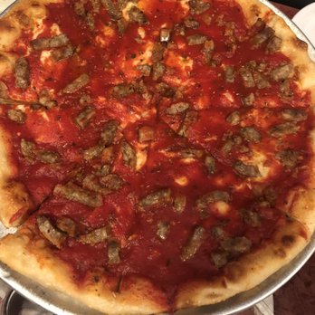 Colonial Pizza & Spaghetti House - Sausage pizza - Pizza Near Me - Easton, Pennsylvania