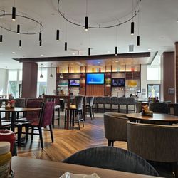 The Garden Grille & Bar - Bar area