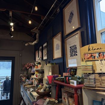 River Roasters - Coffee & Tea Near Me - Florence, Oregon