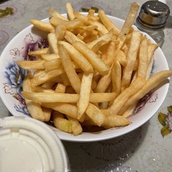 Famous Burgers - Fries - Burgers Near Me - Long Beach, California Famous Burgers - Fries - Burgers Near Me - Long Beach, California
