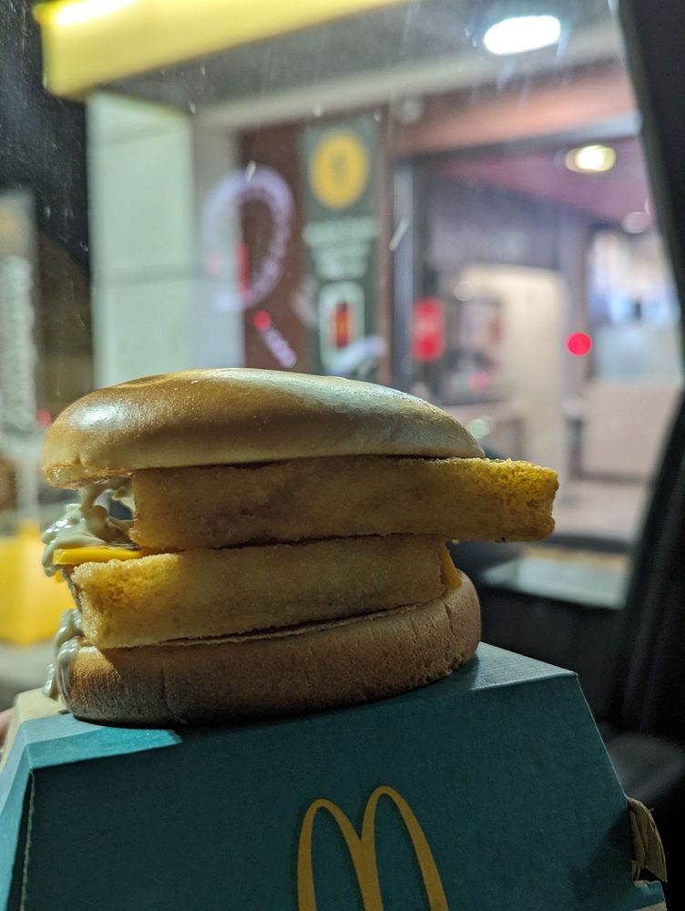 MCDONALD’S Updated September 2024 56 Photos & 107 Reviews 8140