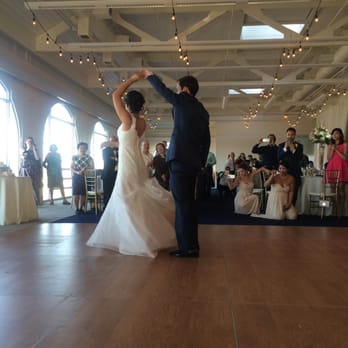 Dance with Brandee - wedding first dance - Dance Studios Near Me - Emeryville, California Dance with Brandee - wedding first dance - Dance Studios Near Me - Emeryville, California