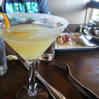 Roots Restaurant and Bar - At Roots! - New American Near Me - Camas, Washington