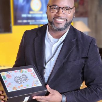 Vintage Sweets & Treats - Brandon Smith, Founder
Vintage Sweets & Treats, LLC - Candy Stores Near Me - Arlington, Texas Vintage Sweets & Treats - Brandon Smith, Founder
Vintage Sweets & Treats, LLC - Candy Stores Near Me - Arlington, Texas