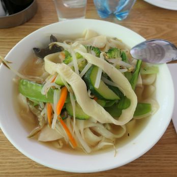 Zhongxin China Restaurant - Chinese Near Me - Vienna, 9