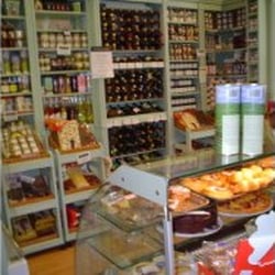 Cranberries Hampers - From official website