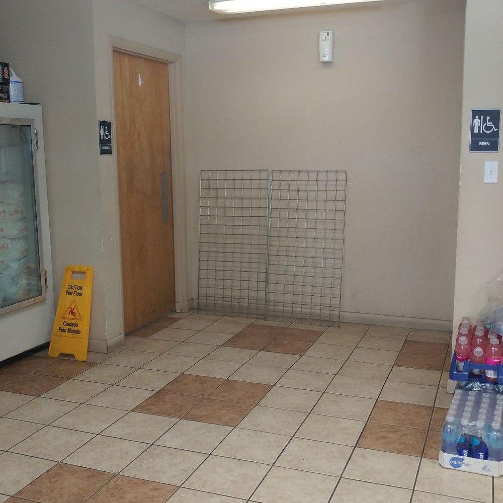 Jet Oil - Restrooms are not the most modern, but they were clean and there was toilet paper. - Gas Stations Near Me - Sebastian, Florida Jet Oil - Restrooms are not the most modern, but they were clean and there was toilet paper. - Gas Stations Near Me - Sebastian, Florida