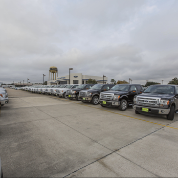 Philpott Ford - Car Dealers Near Me - Nederland, Texas