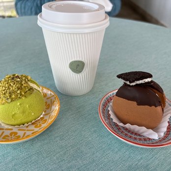 Vanilla Street Bakery - Artisanal macrons - Desserts Near Me - Laguna Hills, California Vanilla Street Bakery - Artisanal macrons - Desserts Near Me - Laguna Hills, California