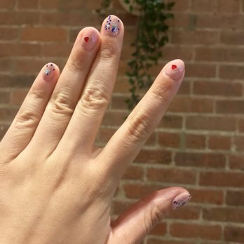 pH7 - Nail Salons Near Me - Brooklyn, New York