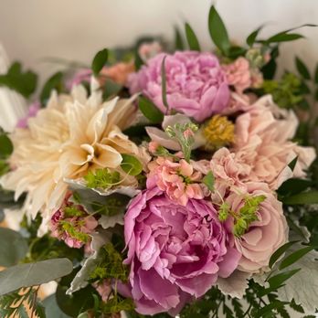 Wild Flowers Design Group - Brides bouquet for July 2021 wedding - Florists Near Me Wild Flowers Design Group - Brides bouquet for July 2021 wedding - Florists Near Me