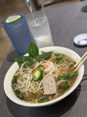 Phở Pasteur by null