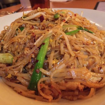 Siam Square - Chicken Pad Thai (12.50) - Thai Near Me - Indianapolis, Indiana