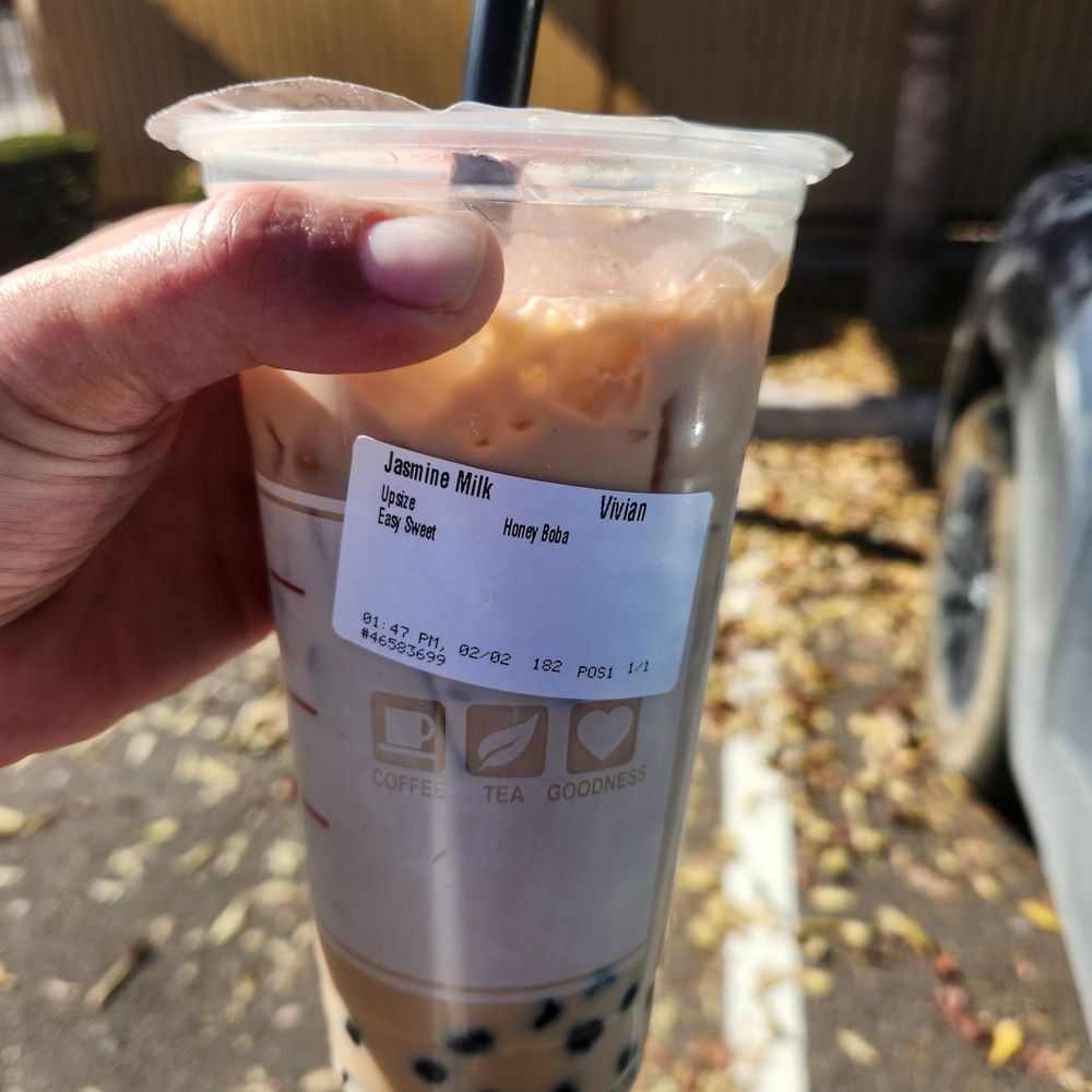 7 Leaves Cafe - Ice milk tea easy on ice with boba - was so-so - Coffee & Tea Near Me - Phoenix, Arizona