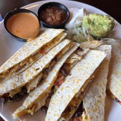 Hanko's Sports Bar & Grill - Quesadillas