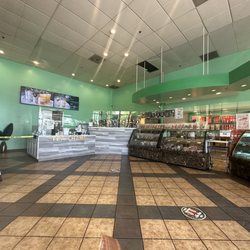 Champion Gourmet - Inside-8/2023