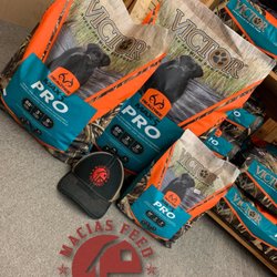 Macias Feed & Pet Supply - New Victor dog food, partnered with Realtree!