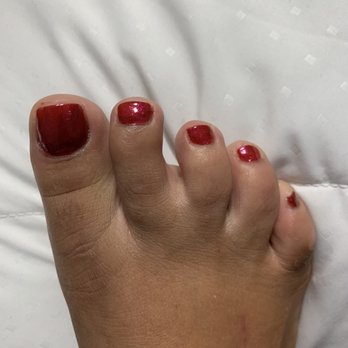 In Style Nail Spa - Big toe badly painted, other toes just as bad - Nail Salons Near Me - Paramount, California In Style Nail Spa - Big toe badly painted, other toes just as bad - Nail Salons Near Me - Paramount, California