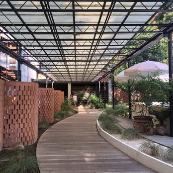 Carpenter Coffee Bar - Back patio area for carpenter hall - Coffee & Tea Near Me - Austin, Texas