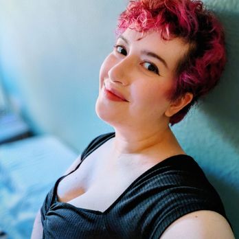 Hair Gone Wild - Hair Salons Near Me - Sacramento, California