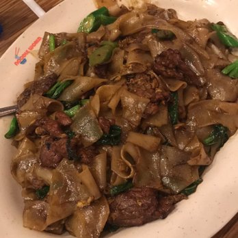 Noodle World - Pad See Ew (beef) - Chinese Near Me - Alhambra, California Noodle World - Pad See Ew (beef) - Chinese Near Me - Alhambra, California