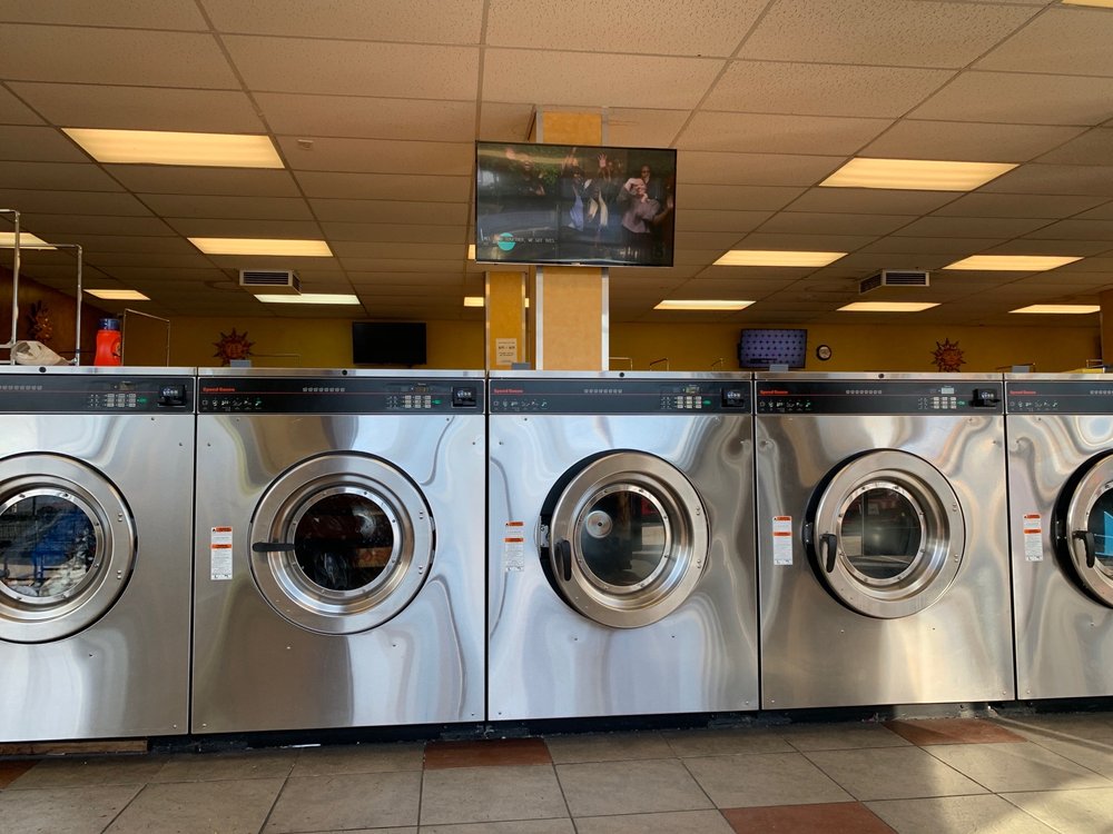 SPINCYCLE COIN LAUNDRY 28 Photos & 10 Reviews 14401 Victory Blvd