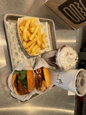 Shake Shack Fishers by null