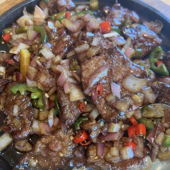 Mama Chang - Stir-Fried Beef Tenderloin - Chinese Near Me - Fairfax, Virginia Mama Chang - Stir-Fried Beef Tenderloin - Chinese Near Me - Fairfax, Virginia