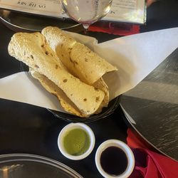 Hindustani Restaurant - Complimentary food