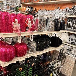 Michaels - Summerween 2025