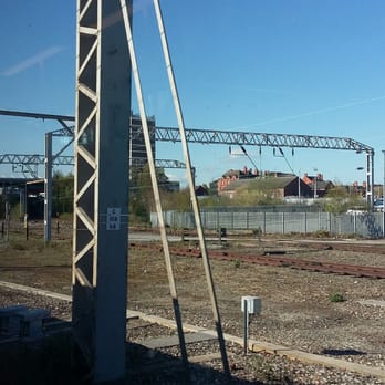 Crewe Railway Station - Train Stations Near Me - Crewe, CHE