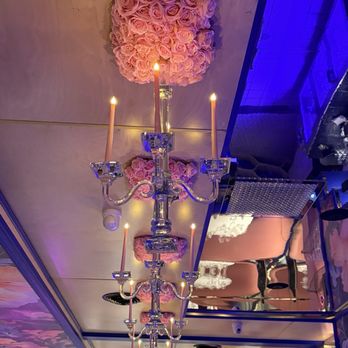 Blu’ Steakhouse - Bar vibe - Steakhouses Near Me - Hollywood, Florida