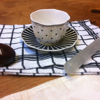 Intuitive Advisor - Tea Leaf readings are Fabulous for Parties, Bridal Showers, Girls night in, A Tea Party! - Life Coach Near Me - Portland, Oregon