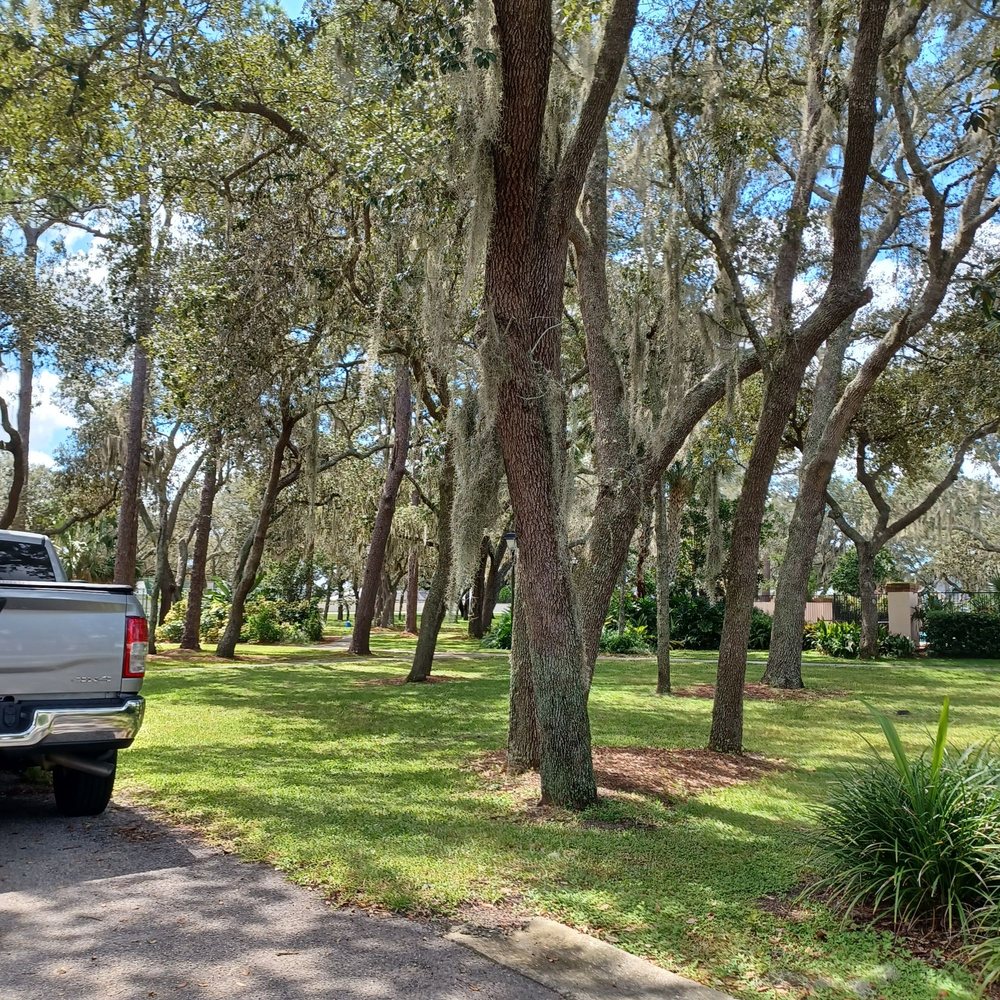 INDIAN RIDGE VILLAS PARK Updated October 2024 7803 Myrtle Oak Ln