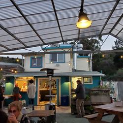 Sailing Goat Restaurant - Restaurant