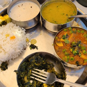 Himalayan Restaurant - Very SALTY! I Food cold - Indian Near Me - Big Bear Lake, California