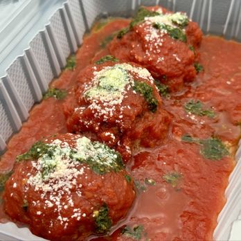 Bazemore Pizza - Italian Meat Balls @ColumbusFoodDude - Pizza Near Me - Upper Arlington, Ohio Bazemore Pizza - Italian Meat Balls @ColumbusFoodDude - Pizza Near Me - Upper Arlington, Ohio