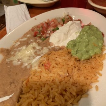 El Lago - Toppings for fajitas - Mexican Near Me - Branson West, Missouri