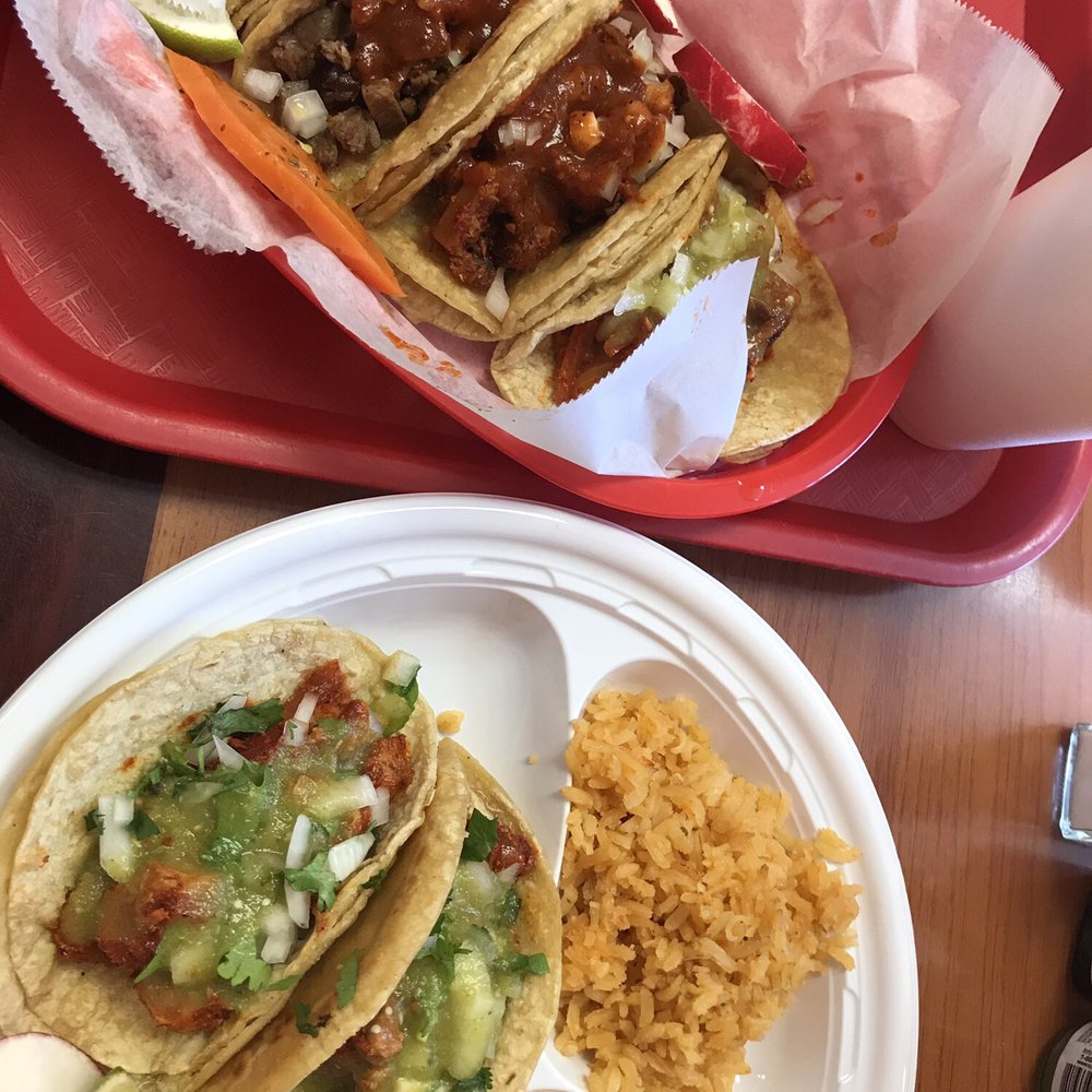 Taco plates Taco plates