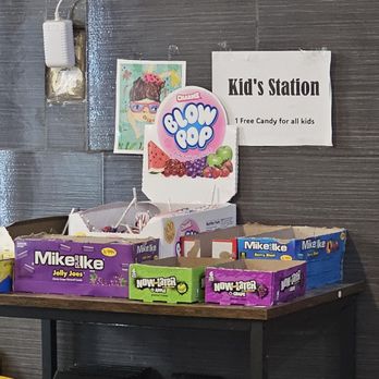 RJ Southern Home Cooking - Kiddie treat spot - American Near Me - Downey, California