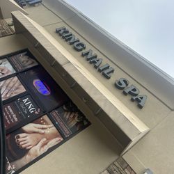 Nail salon