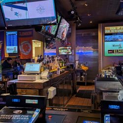Wedgie's Sports Bar - Bar