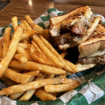 Smoke On The Water - Smoked meatloaf grilled cheese and some damn good fries - Barbeque Near Me - Elkins, West Virginia Smoke On The Water - Smoked meatloaf grilled cheese and some damn good fries - Barbeque Near Me - Elkins, West Virginia