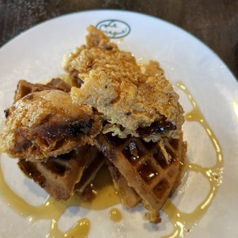 The Parlour - Chicken and Mac Cheese Waffles - Breakfast & Brunch Near Me - Henderson, Nevada
