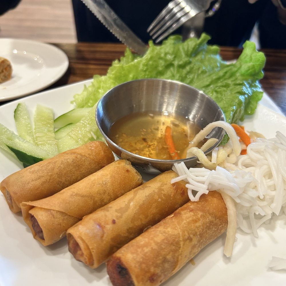 Ribs & Broth - I stuffed with crack, it's that good - Vietnamese Near Me - Waipahu, Hawaii Ribs & Broth - I stuffed with crack, it's that good - Vietnamese Near Me - Waipahu, Hawaii