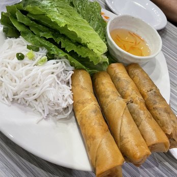 Chopstick and Rice - Spring rolls - Vietnamese Near Me - Honolulu, Hawaii