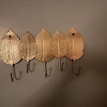 Blue Mountain Mist Spa - Hooks for your clothes - Day Spas Near Me - Sevierville, Tennessee Blue Mountain Mist Spa - Hooks for your clothes - Day Spas Near Me - Sevierville, Tennessee