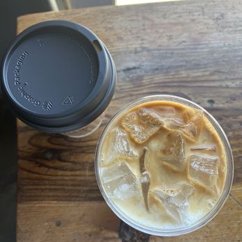 Taylor Lane Organic Coffee - Coffee Roasteries Near Me - Sebastopol, California Taylor Lane Organic Coffee - Coffee Roasteries Near Me - Sebastopol, California