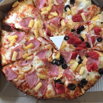 Domino's Pizza - "Pan Pizza" MISSED the mark to making it to a "Good" pizza!!! Next time we will stop with... remember when...?!?!? - Pizza Near Me - Helena, Montana